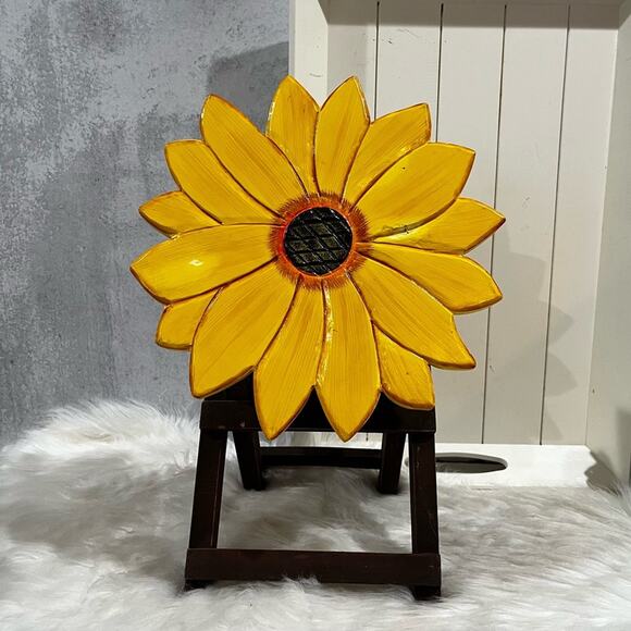 NEW Sunflower Rustic Farmhouse Handcrafted Folding Plant Stand 19” - Picture 3 of 16